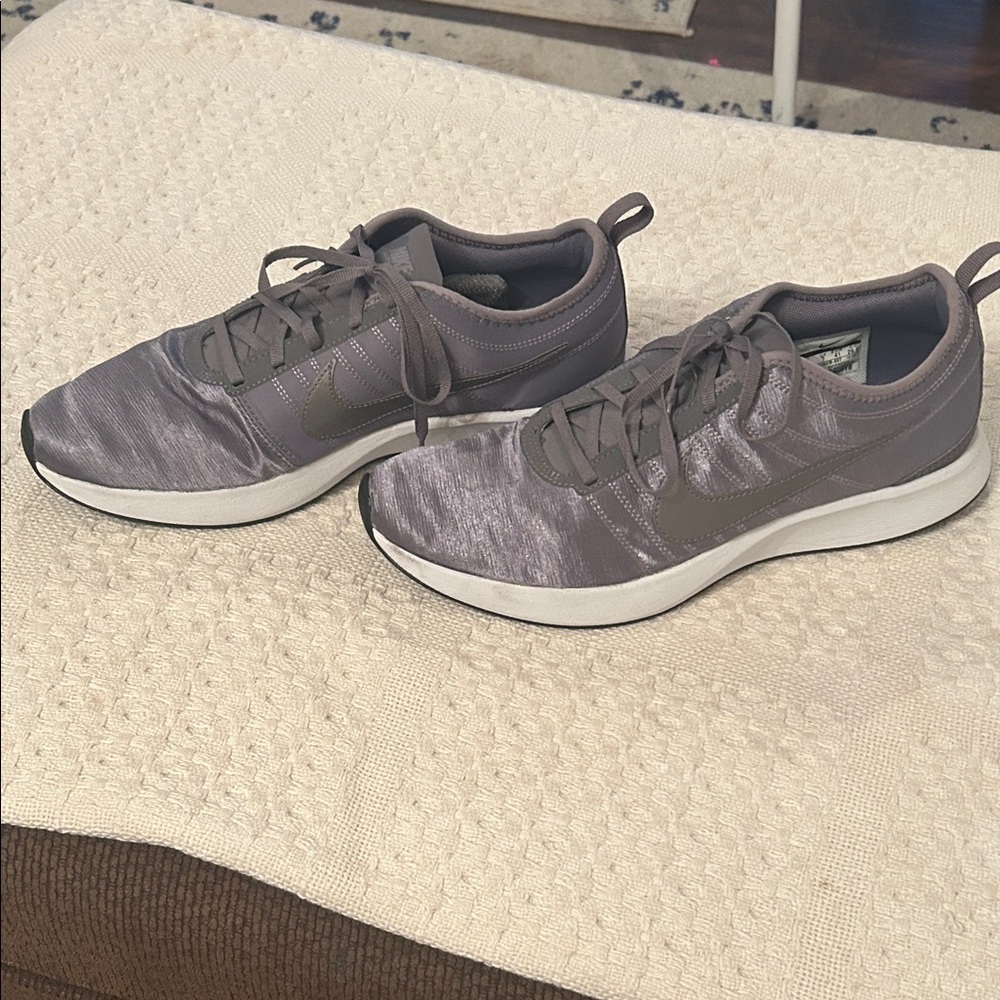 Nike Light Grey Satin-Effect Low Profile Sneakers